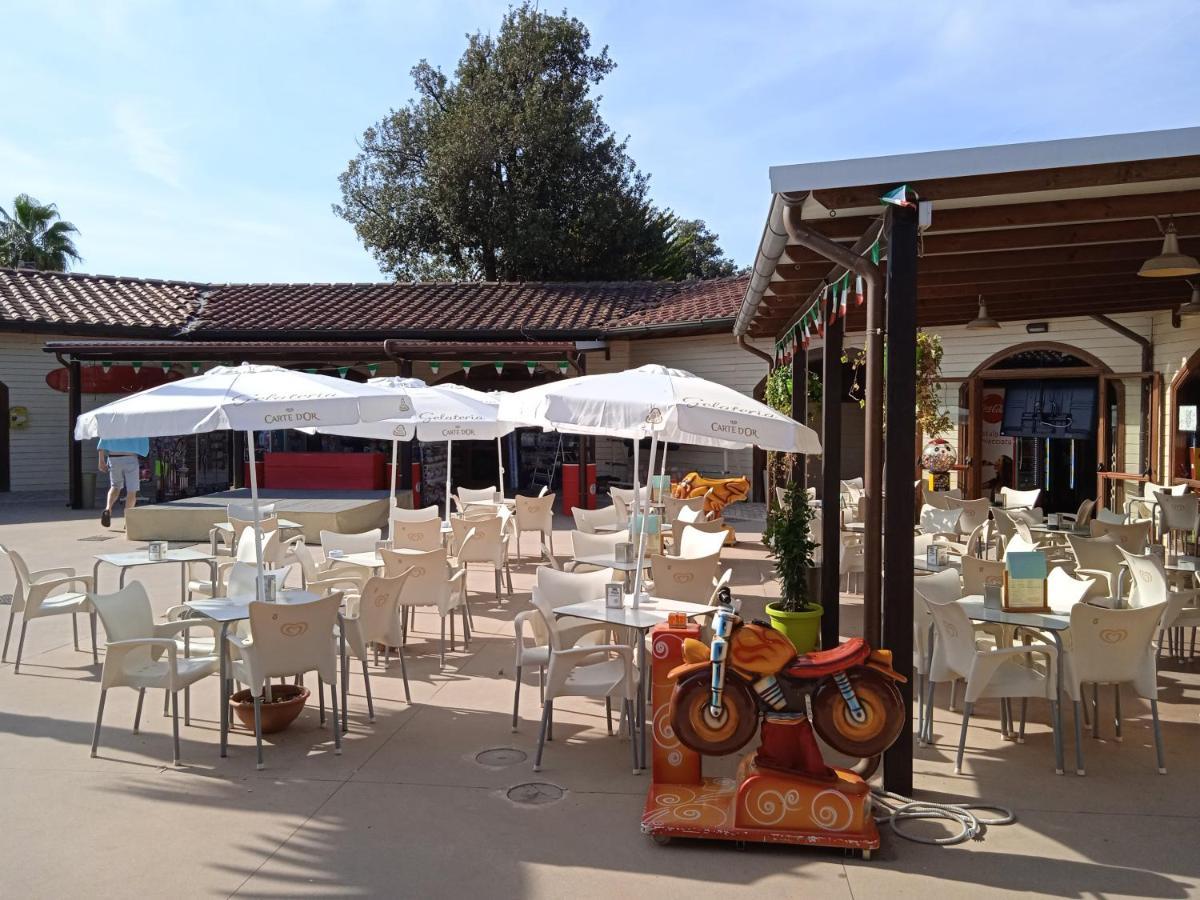 Mobile Home Viareggio - Including Airco- Camping Paradiso - G008 Kültér fotó